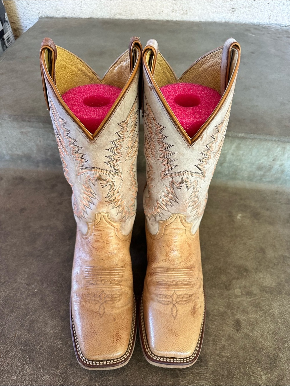 Justin Boots Men’s Two-Tone Tan Western Cowboy Boots